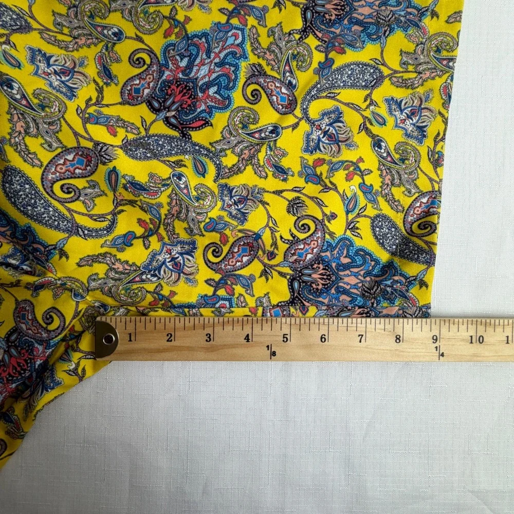 Hreski Golf Shorts Mens 44 Yellow Paisley Performance Stretch Flat Front